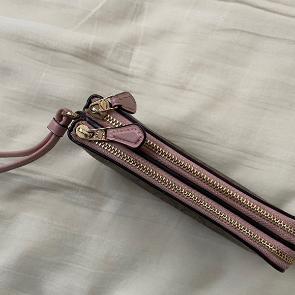 Coach Signature Brown and Pink Wristlet - Picture 4 of 8